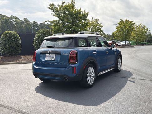 Used 2022 MINI Cooper Countryman S w/ Signature Upholstery Package AWD/4WD image 3