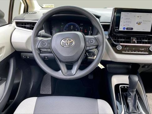 Certified 2026 Toyota Corolla LE FWD image 6