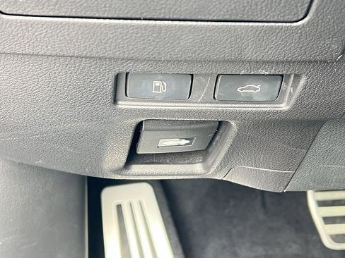 Certified 2022 Lexus ES 350 F Sport image 21