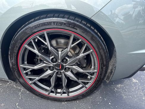 Used 2023 Chevrolet Corvette Stingray Preferred Conv w/ Z51 Performance Package RWD image 43