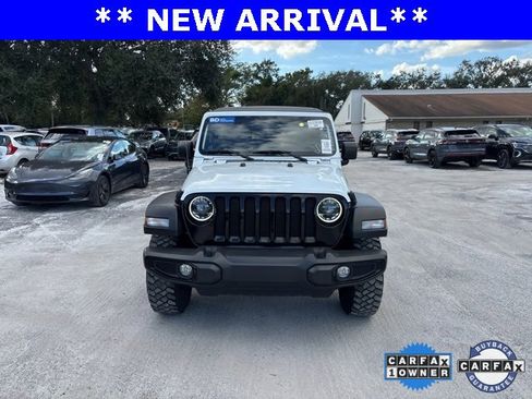 Used 2023 Jeep Wrangler Willys image 14