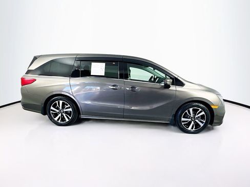 Used 2018 Honda Odyssey Elite image 11