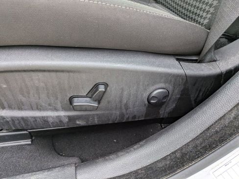 Used 2023 Dodge Charger SXT image 8