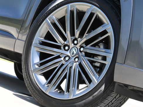Used 2026 Lexus TX 350 AWD w/ Technology Package image 11