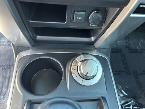 Used 2020 Toyota 4Runner SR5 Premium w/ Moonroof Package AWD/4WD image 32
