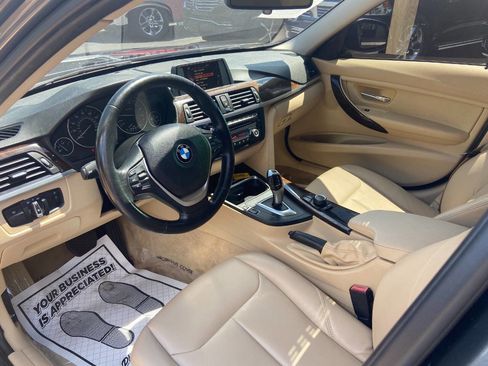 Used 2015 BMW 328i Sedan RWD image 9