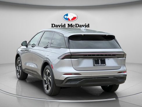 New 2026 Lincoln Nautilus Premier AWD/4WD image 5
