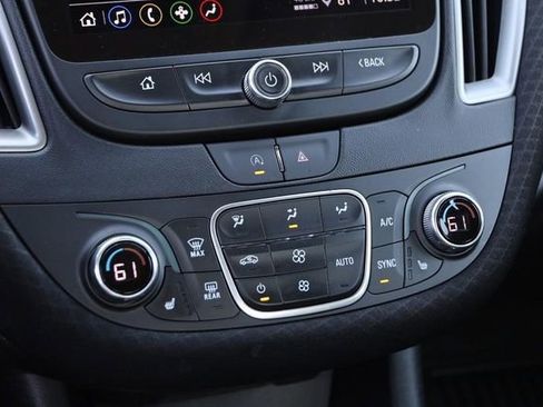 Used 2024 Chevrolet Malibu LT image 17