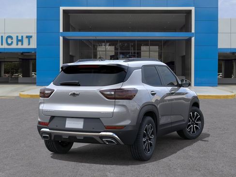New 2026 Chevrolet TrailBlazer ACTIV FWD image 4
