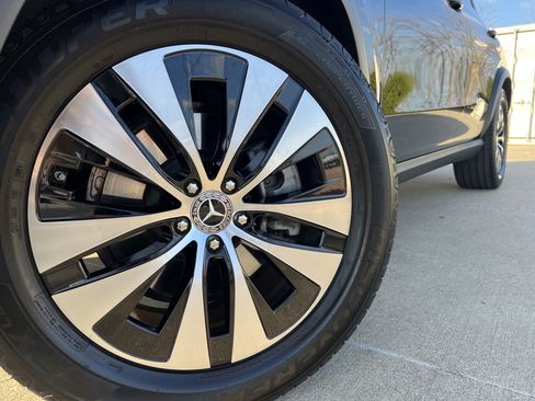 Used 2025 Mercedes-Benz GLE 350 4MATIC image 14