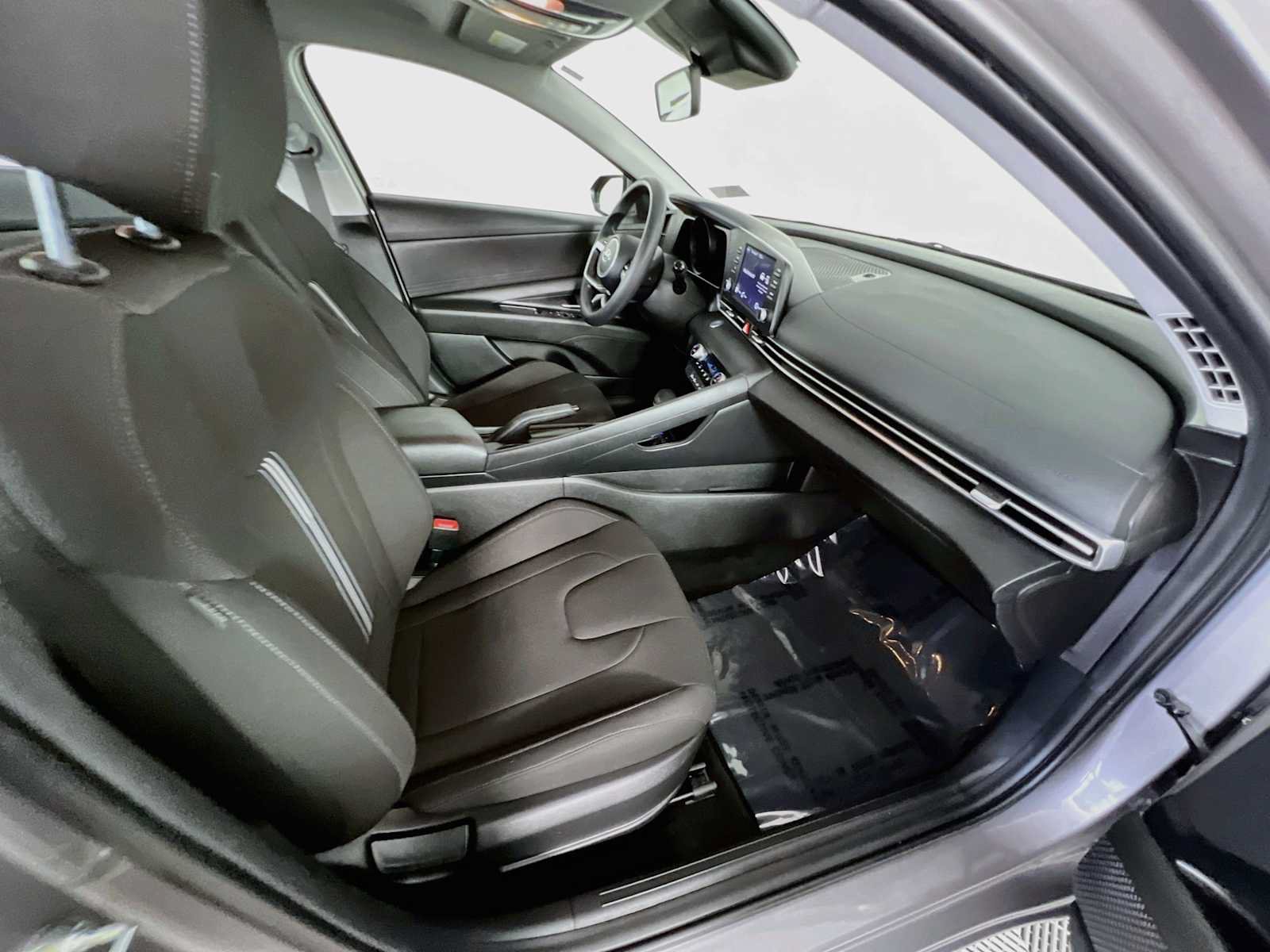 Certified 2023 Hyundai Elantra SEL FWD image 25