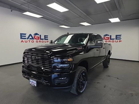 New 2026 RAM 2500 Big Horn AWD/4WD image 5