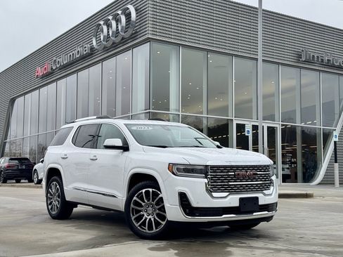 Used 2023 GMC Acadia Denali image 2