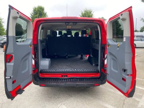 Used 2019 Ford Transit 150 XL image 11