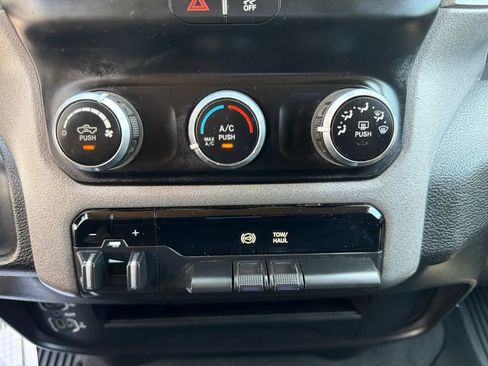 Used 2020 RAM 2500 Tradesman AWD/4WD image 32