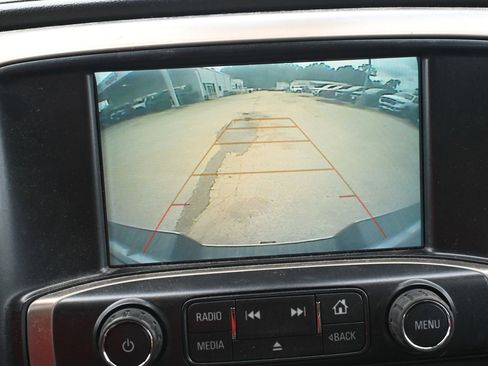 Used 2018 GMC Sierra 1500 Denali AWD/4WD image 16