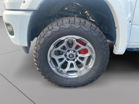 Used 2025 RAM 1500 Big Horn AWD/4WD image 28