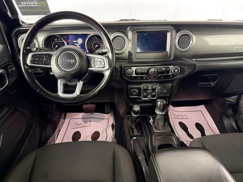 Used 2021 Jeep Wrangler Unlimited Sahara AWD/4WD image 21