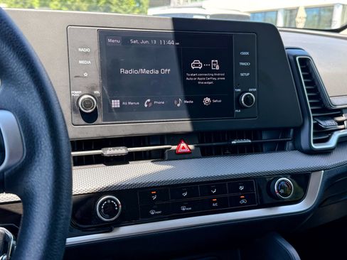 Certified 2023 Kia Sportage LX AWD/4WD image 19