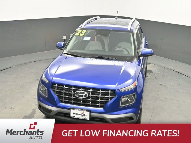 Used 2023 Hyundai Venue SEL FWD image 26