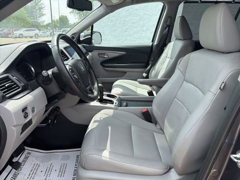 Used 2017 Honda Pilot EX-L image 14