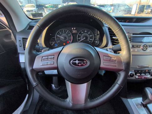 Used 2011 Subaru Legacy 2.5i Premium image 22