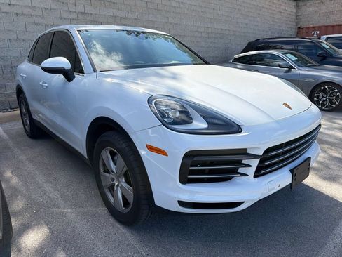 Used 2019 Porsche Cayenne AWD/4WD image 4
