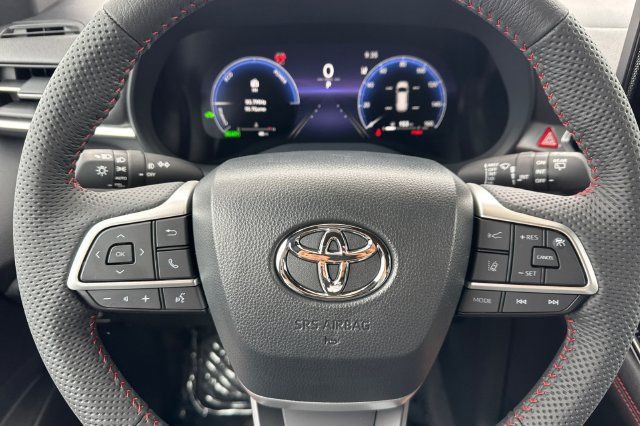 Certified 2026 Toyota Sienna XSE AWD/4WD image 29