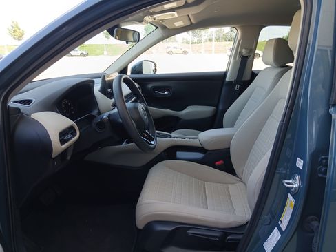 Used 2026 Honda HR-V LX image 8