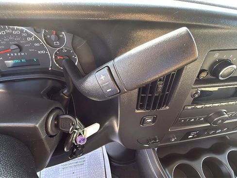 Used 2025 Chevrolet Express 3500 LT w/ LT Preferred Equipment Group image 23