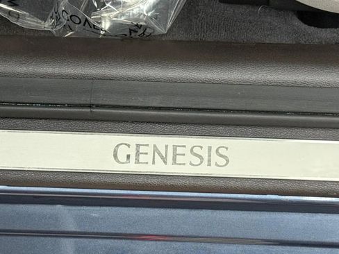 Used 2016 Hyundai Genesis 3.8 w/ Option Group 02 image 15