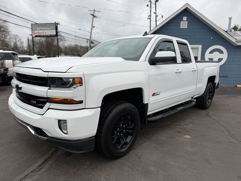 Used 2019 Chevrolet Silverado 1500 LT w/ All Star Edition image 2