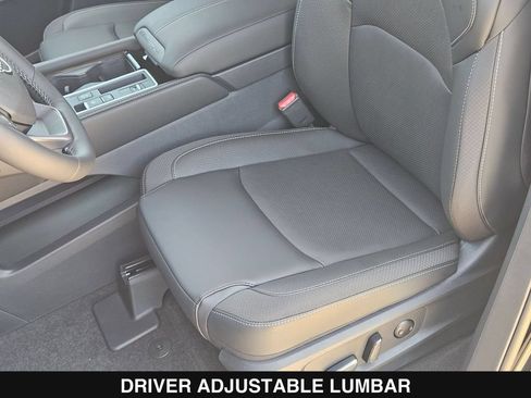 New 2026 Nissan Pathfinder SL FWD image 16