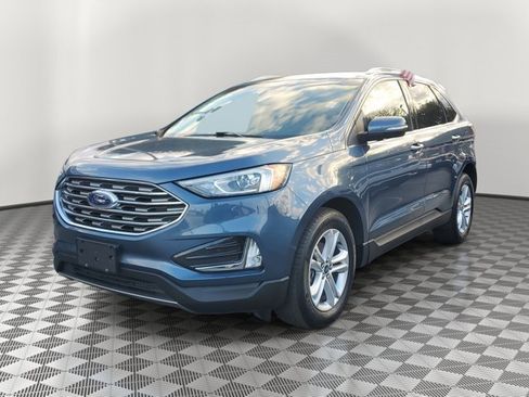 Certified 2019 Ford Edge SEL w/ Equipment Group 201A image 3