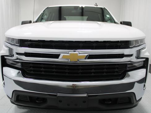 Used 2020 Chevrolet Silverado 1500 LT w/ All-Star Edition AWD/4WD image 3