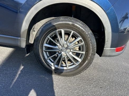 Used 2017 MAZDA CX-5 Touring image 10