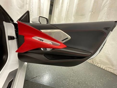 Used 2024 Chevrolet Corvette Stingray Preferred Conv w/ Z51 Performance Package RWD image 21