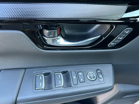 Used 2026 Honda CR-V Sport Touring image 10