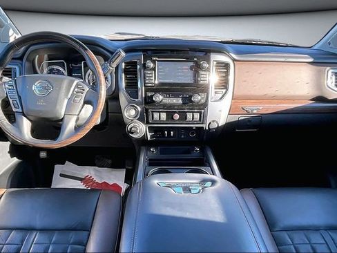 Used 2018 Nissan Titan Platinum Reserve w/ Platinum Utility Package image 8