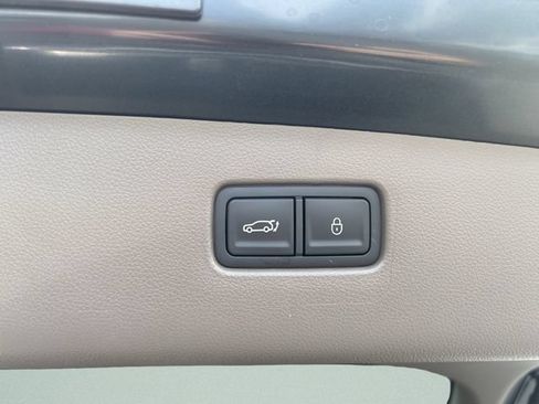 New 2026 Genesis GV70 2.5T Advanced AWD/4WD image 16