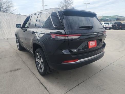 New 2026 Jeep Grand Cherokee Limited AWD/4WD image 23