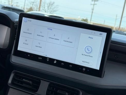 Certified 2025 Ford Maverick XL w/ Equipment Group 101A image 25