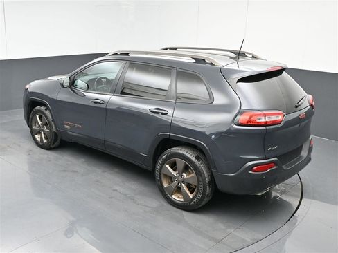 Used 2017 Jeep Cherokee 75th Anniversary image 28