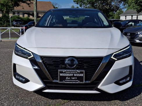 Certified 2023 Nissan Sentra SR w/ SR Premium Package FWD image 2