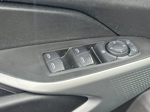 Used 2024 Chevrolet Trax RS w/ Driver Confidence Package FWD image 12