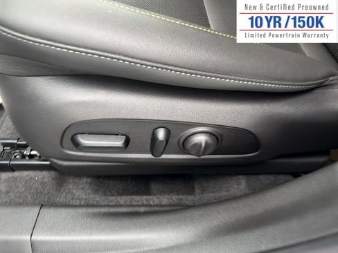 Used 2025 Chevrolet Trax ACTIV w/ Driver Confidence Package image 16