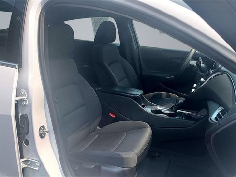 Used 2023 Chevrolet Malibu LT FWD image 7