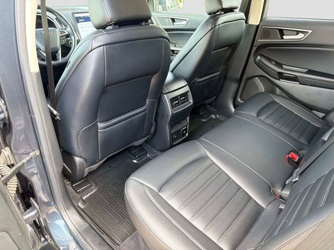 Used 2022 Ford Edge SEL w/ Convenience Package AWD/4WD image 15