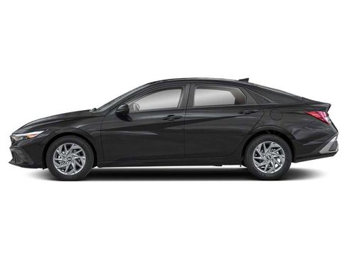 New 2026 Hyundai Elantra SEL Sport FWD image 36