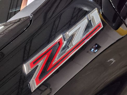 Used 2025 Chevrolet Silverado 1500 LT Trail Boss w/ Convenience Package II image 28